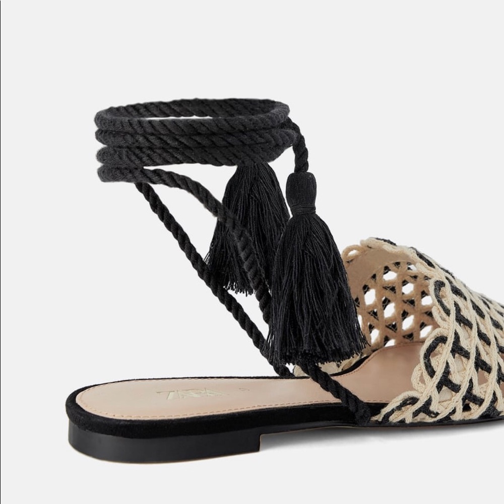 FLAT WOVEN MULES - Picture 6 of 6